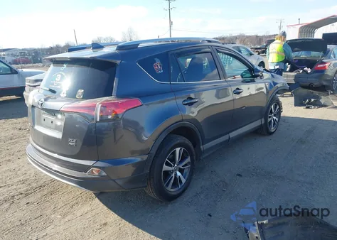 2016 Toyota Rav4 Xle z USA, uszkodzony, nr VIN 2T3RFREV2GW454044